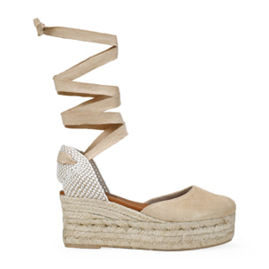 Alpargatas de cuña beige en piel con esparto