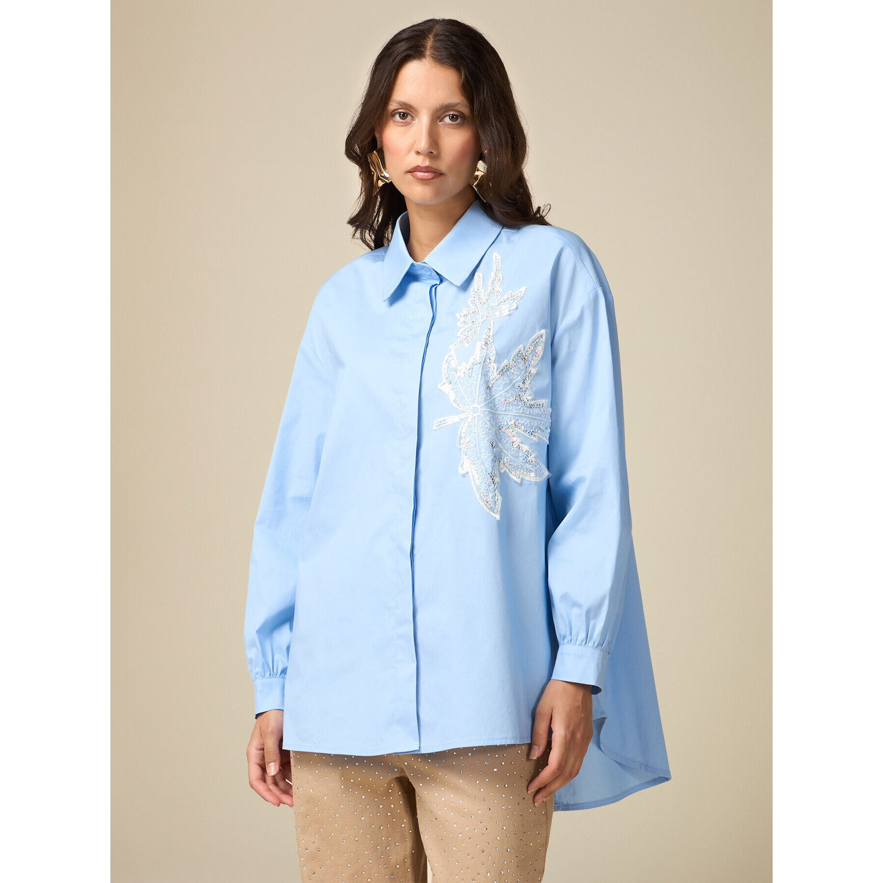 Oltre - Oversized shirt with jewel patch - Light - blue