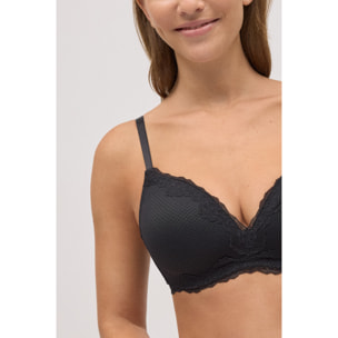 Reggiseno imbottito senza ferretto con pizzo nero, coppa B