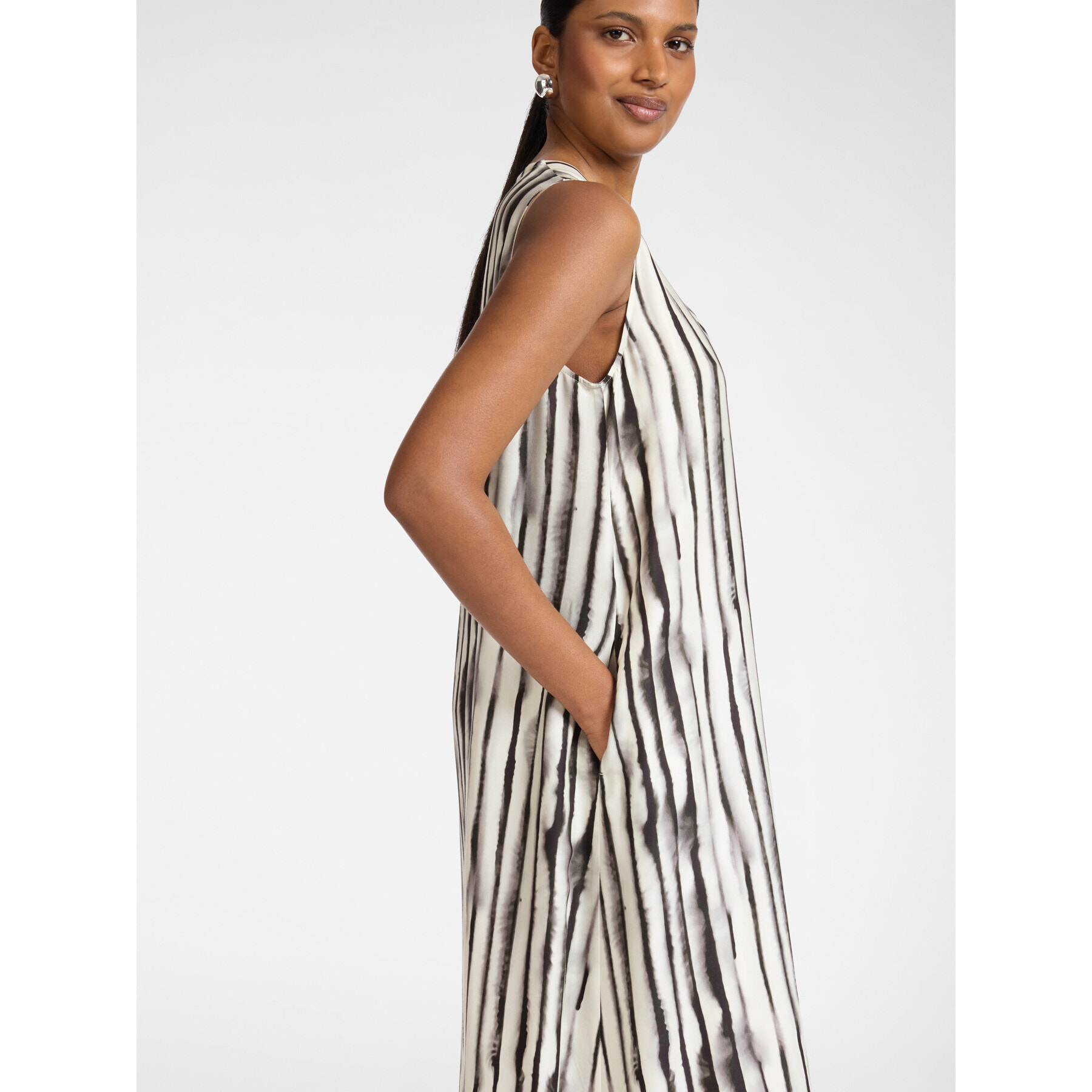 Elena Mirò - Abito linea ad A raso stampato - Nero