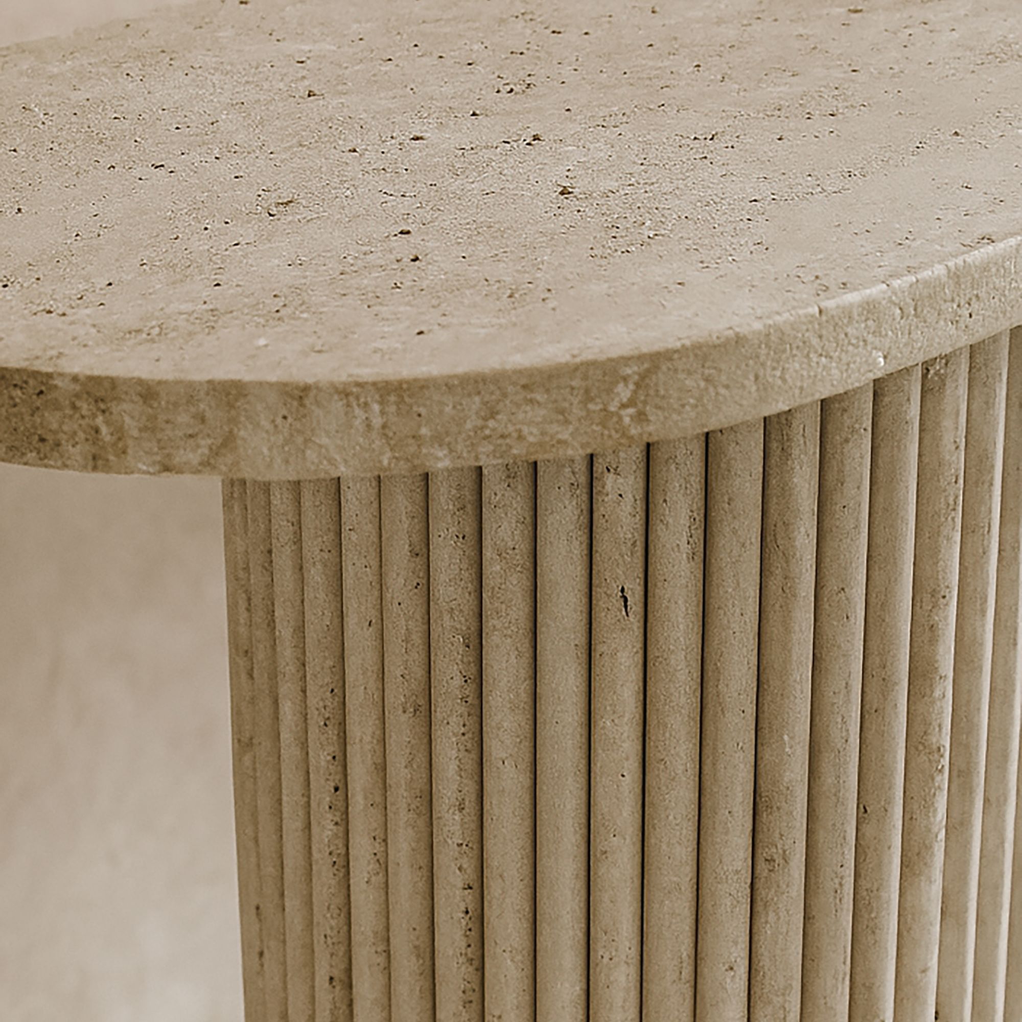 Console ovale en effet travertin et pied strié INAYA