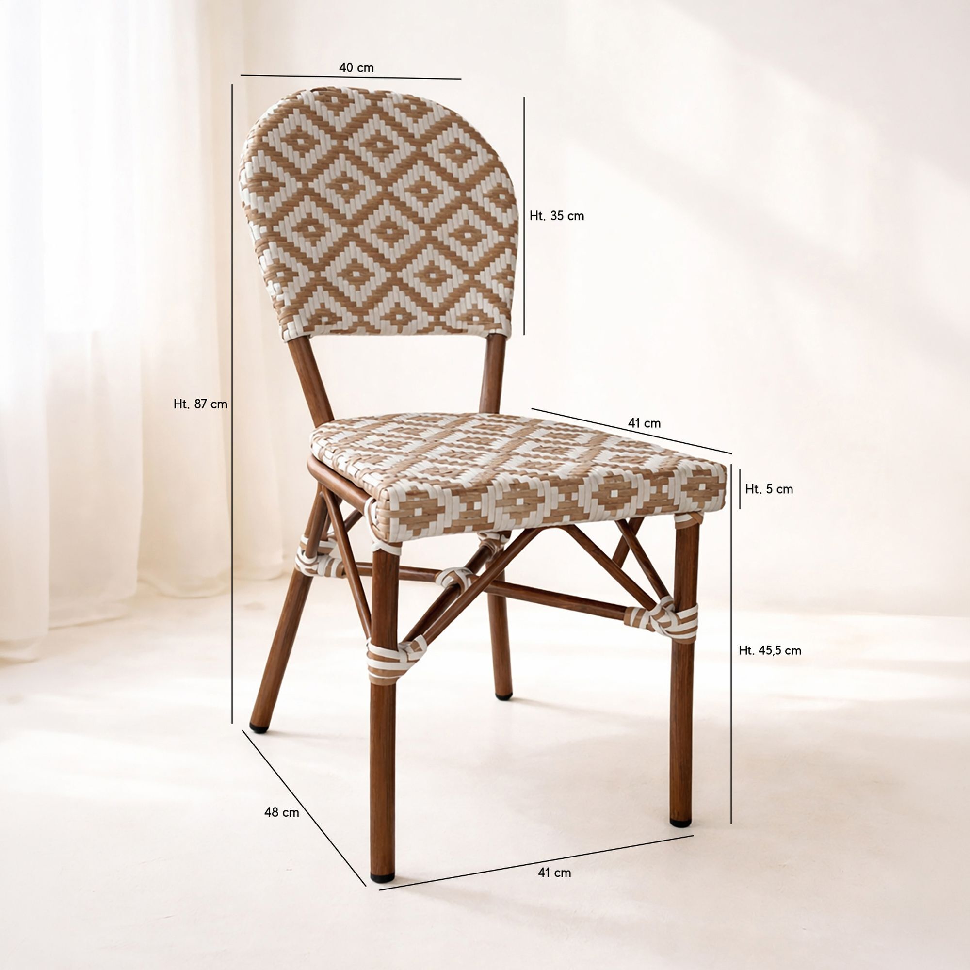 Lot de 2 chaises de table avec effet rotin tressé beige