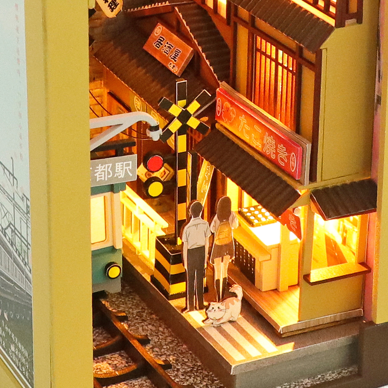 Vacaciones en Sakura. Book Nook realista con gran detalle, cubierta y luces led.