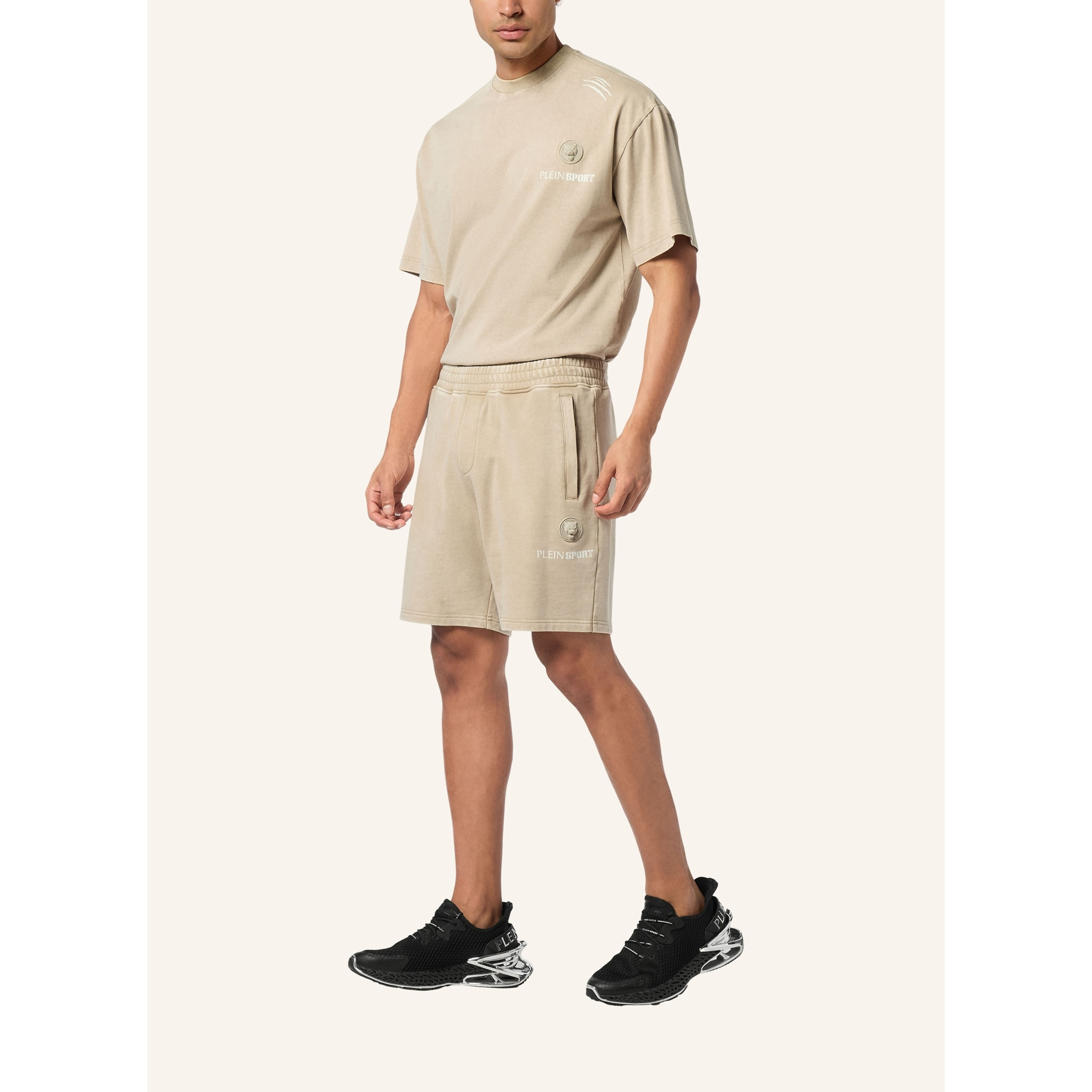 PLEIN SPORT Pantalones cortos