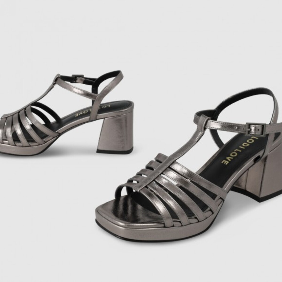 SANDALIAS PLATEADAS PA4820