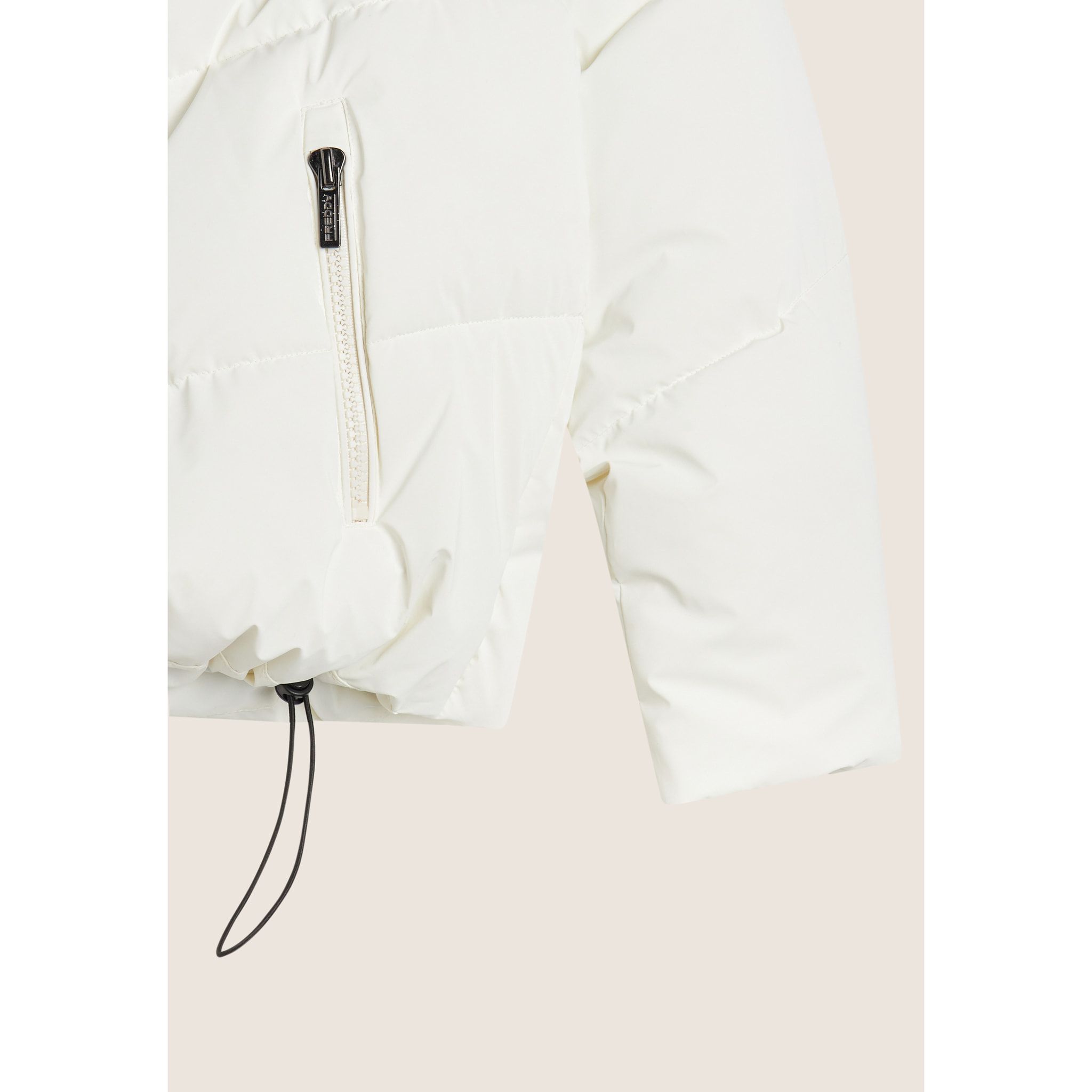 Piumino cropped donna con collo alto e coulisse regolabile