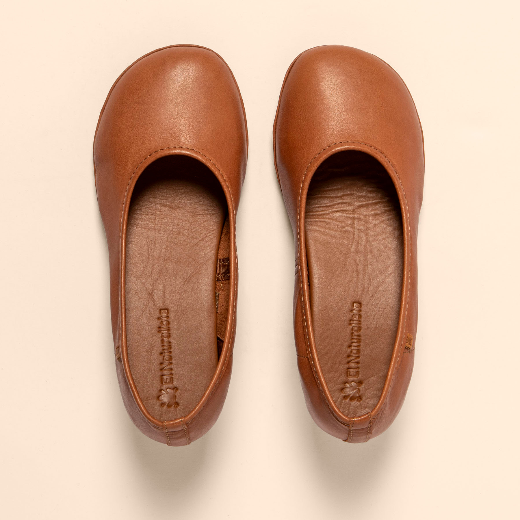 Zapatos con tacón N694 SOFT NAPPA CUERO/ ALMA color Cuero