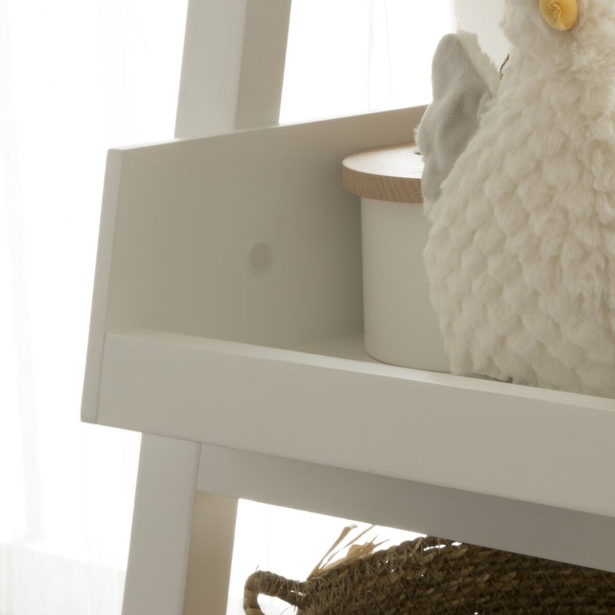 Étagère Bassay -bois massif et panneau de mdf-couleur laqué blanc mat 53 x 185 x 43 cm