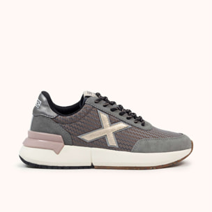 MUNICH VERSUS WMN 111