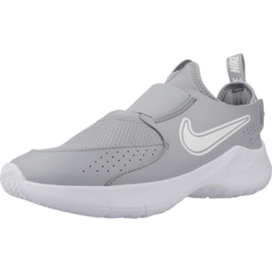 SNEAKERS NIKE 149640