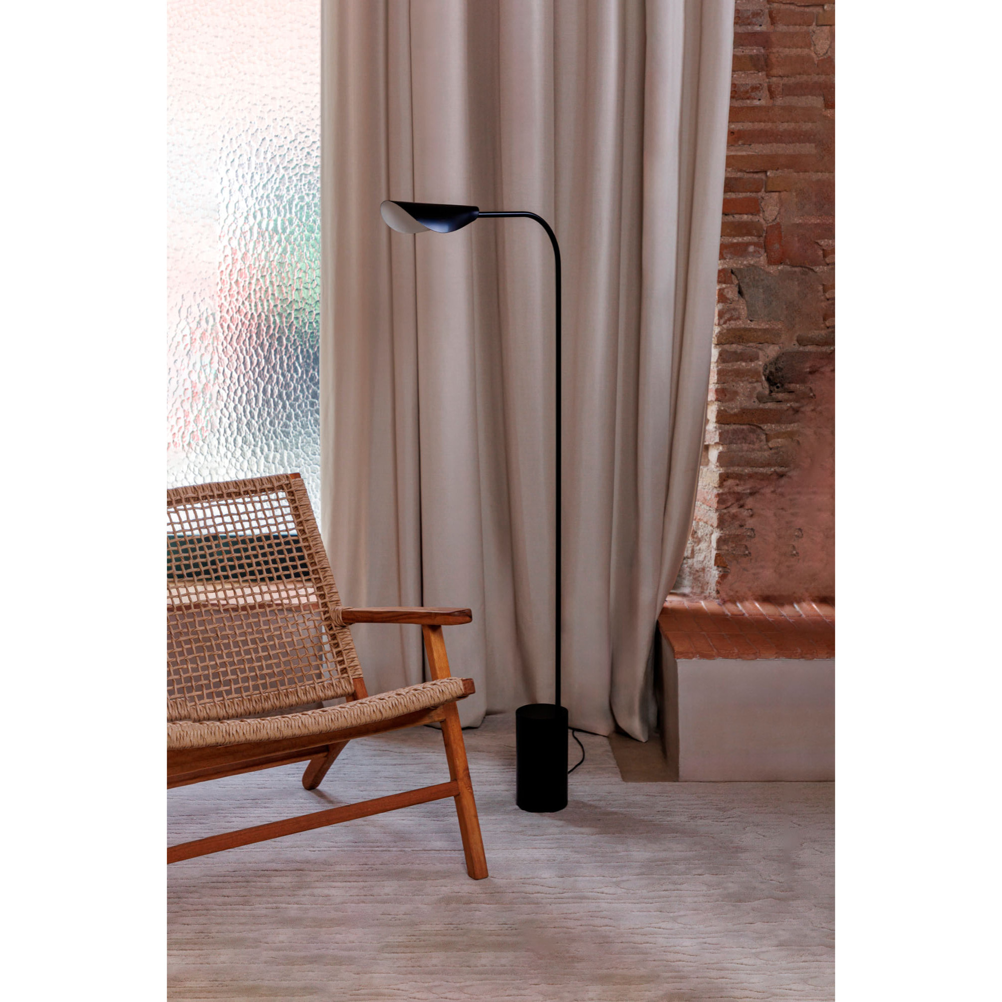 LIGGERA Lampadaire noir