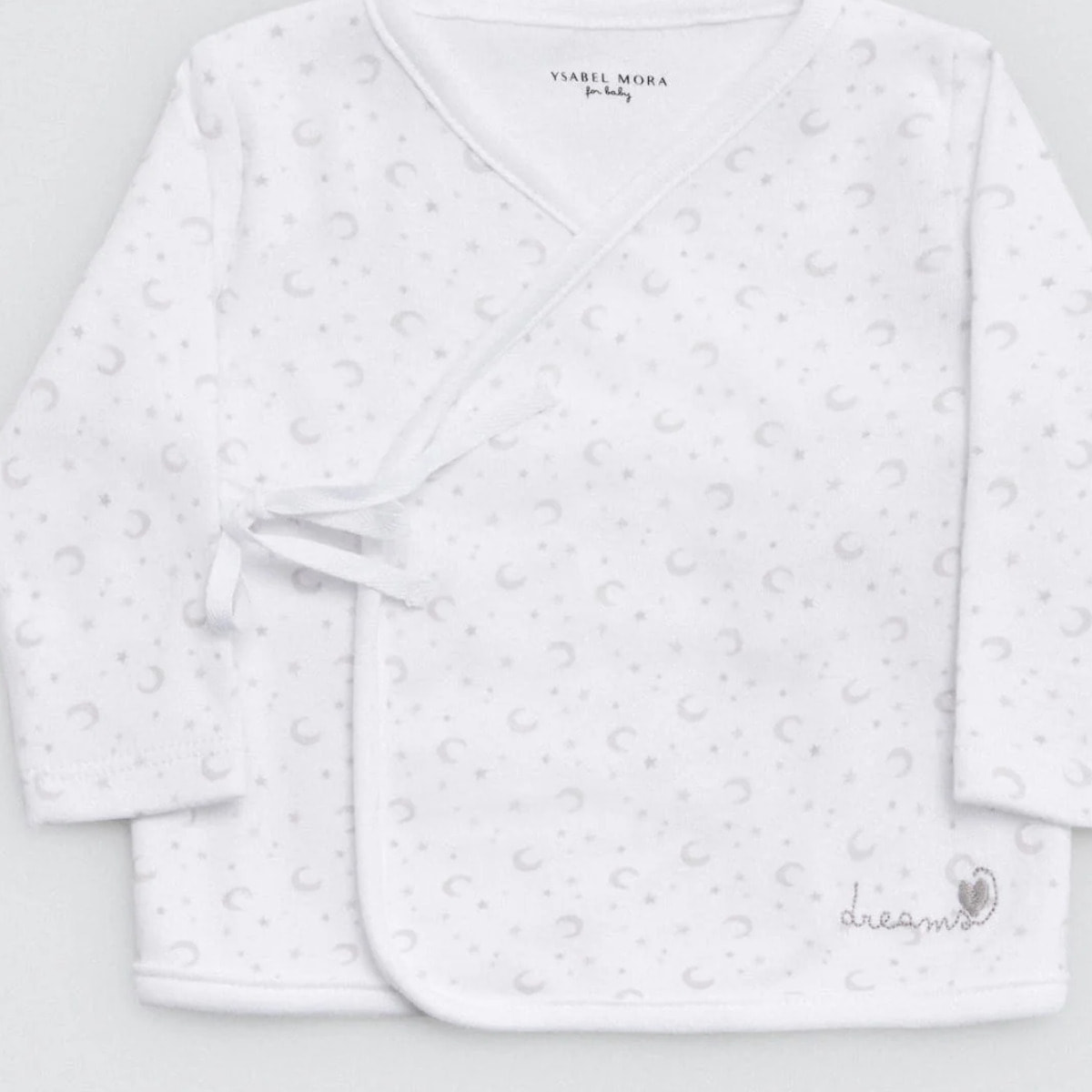 Set di primi vestiti per neonato bianchi