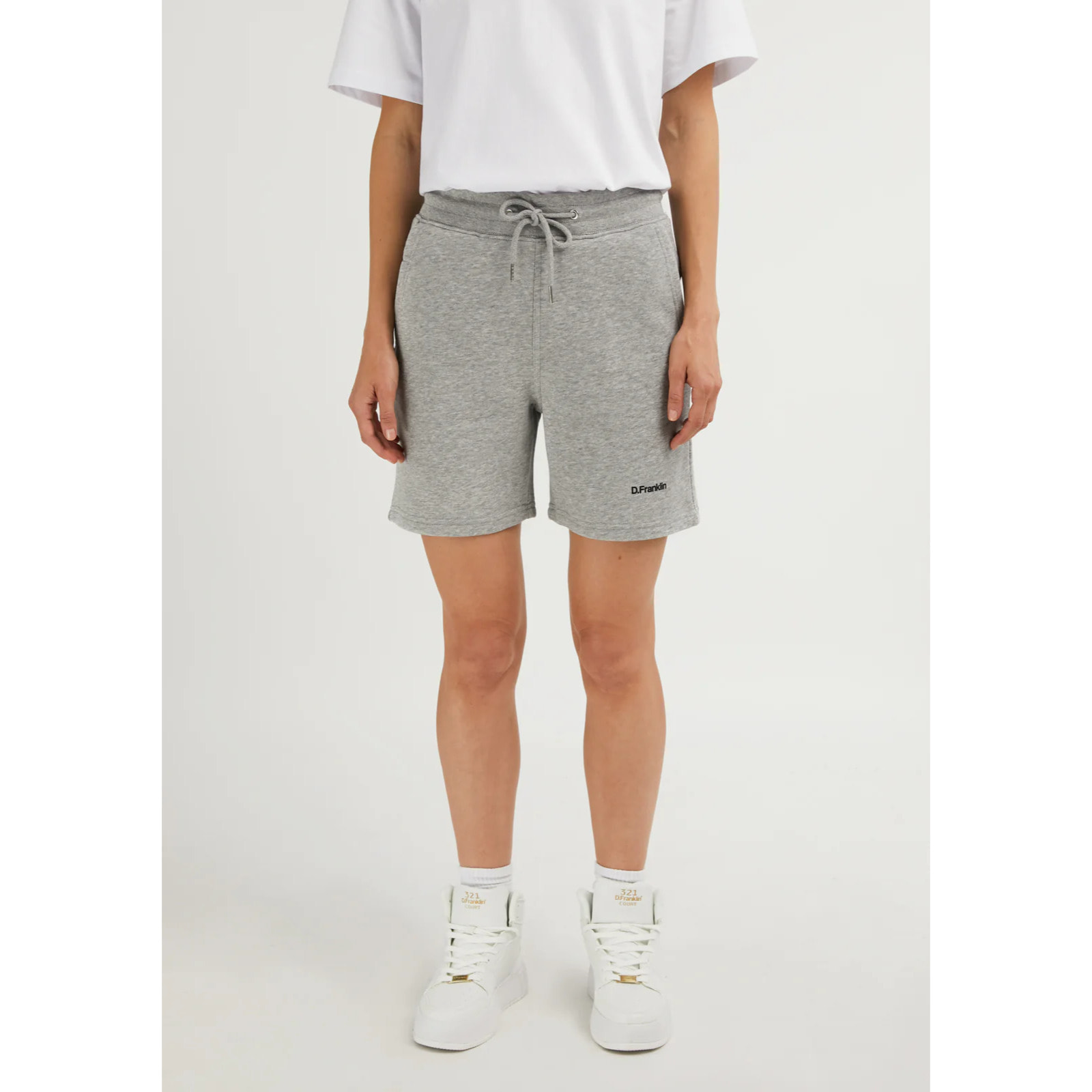 Pantalón Corto Logo Jogger Shorts en Gris D.Franklin