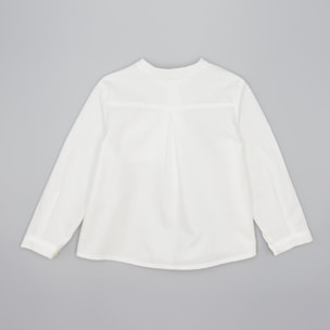 Camisa oxford blanco. Cuello mao y bolsillo.