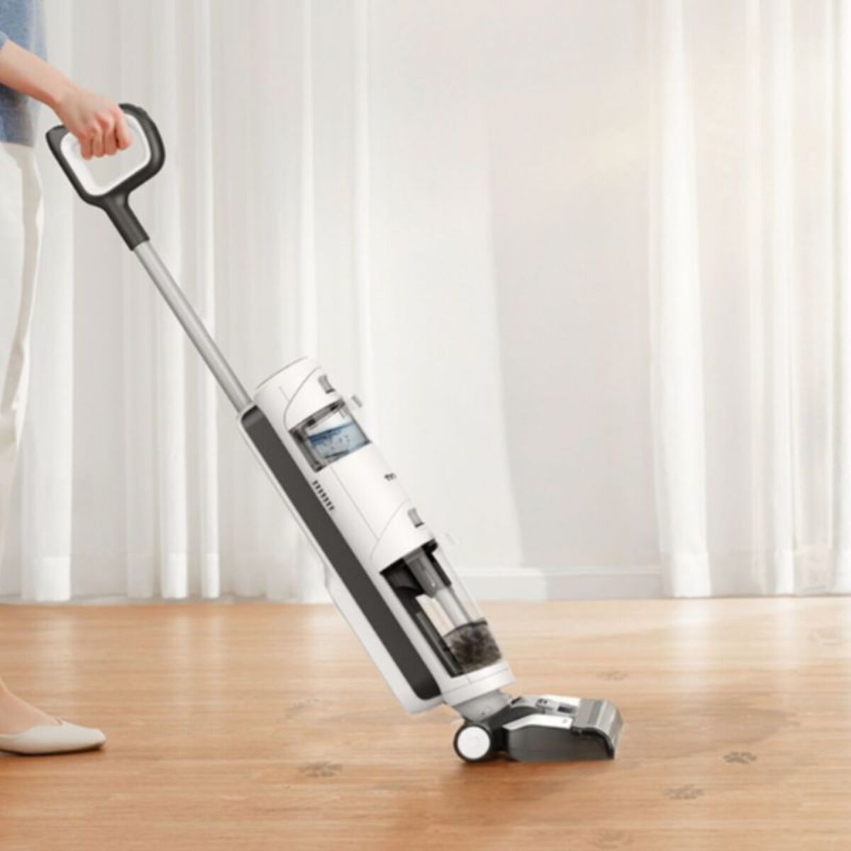 Nettoyeur de sols TINECO iFloor Breeze