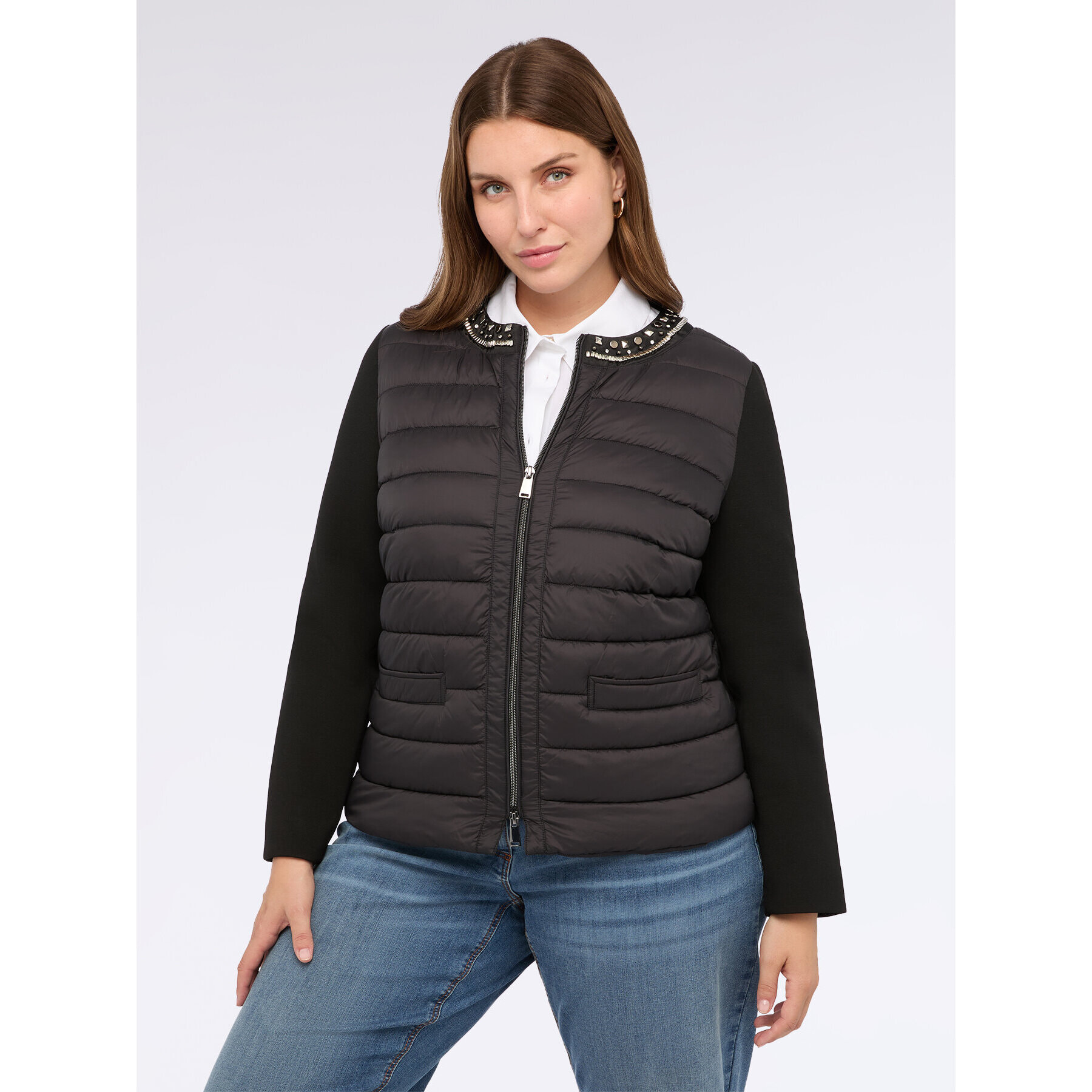 Fiorella Rubino - Plumífero bimaterial con detalle de joya y relleno de Sorona® Aura - Negro