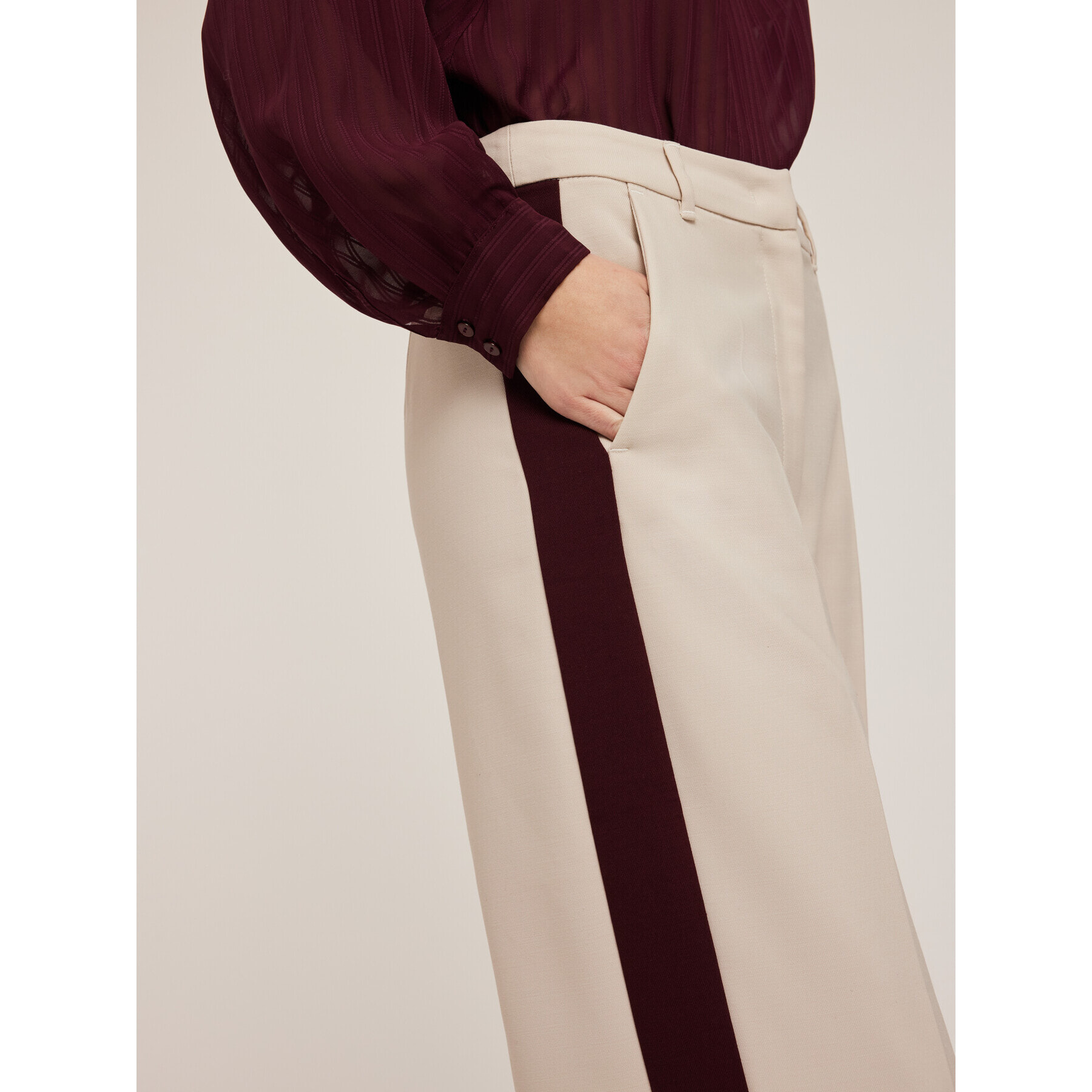 Motivi - Pantaloni palazzo con banda laterale - Beige