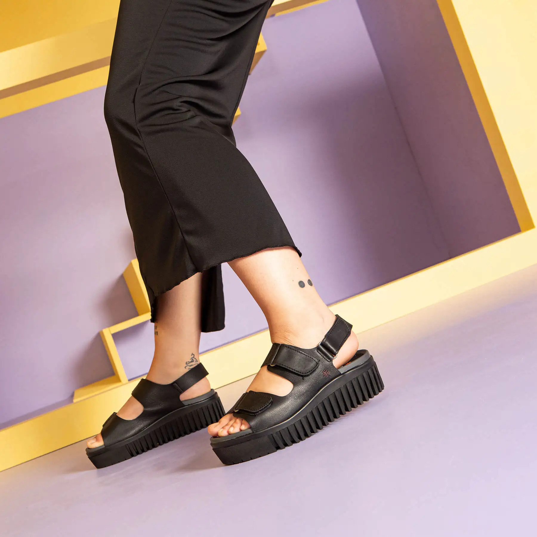 Sandalia de cuña 1577 NAPPA CREAM-SESAME/BRIGHTON color Cream-sesame