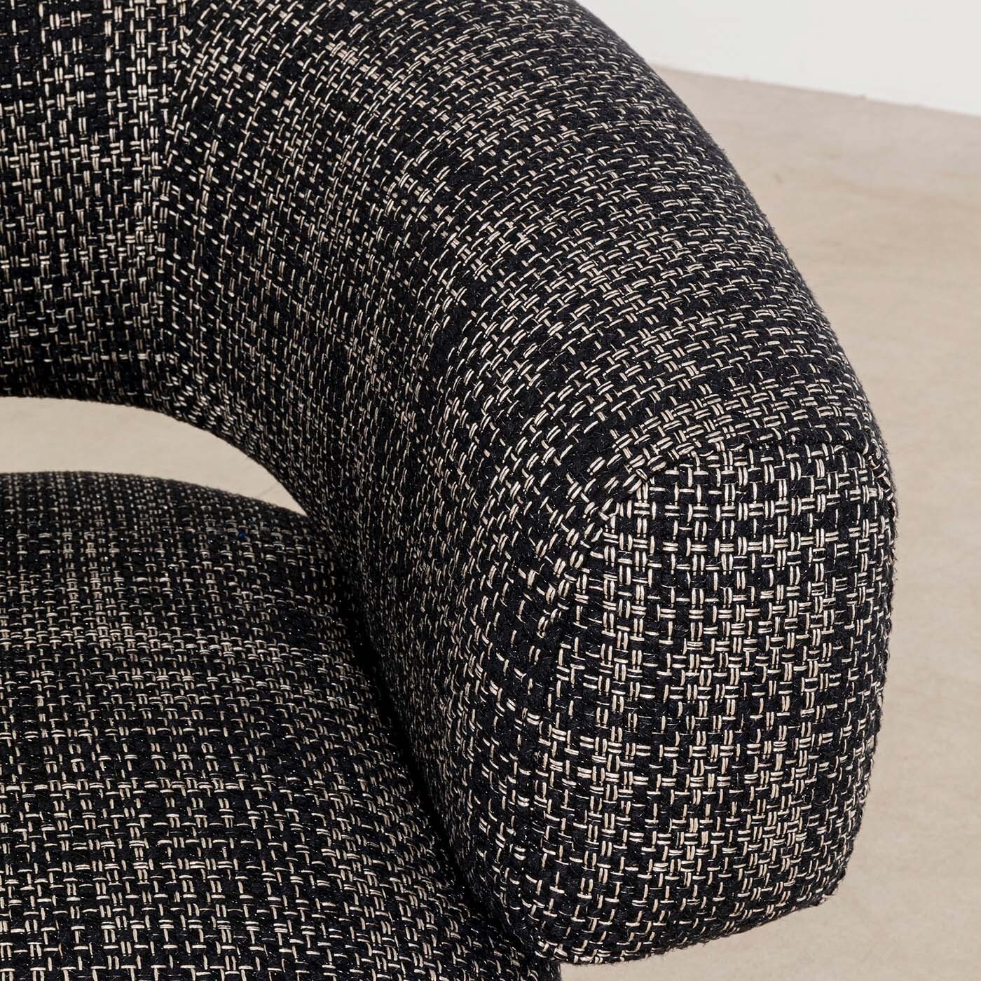 Fauteuil pivotant Maye Bow noir et blanc Kare Design