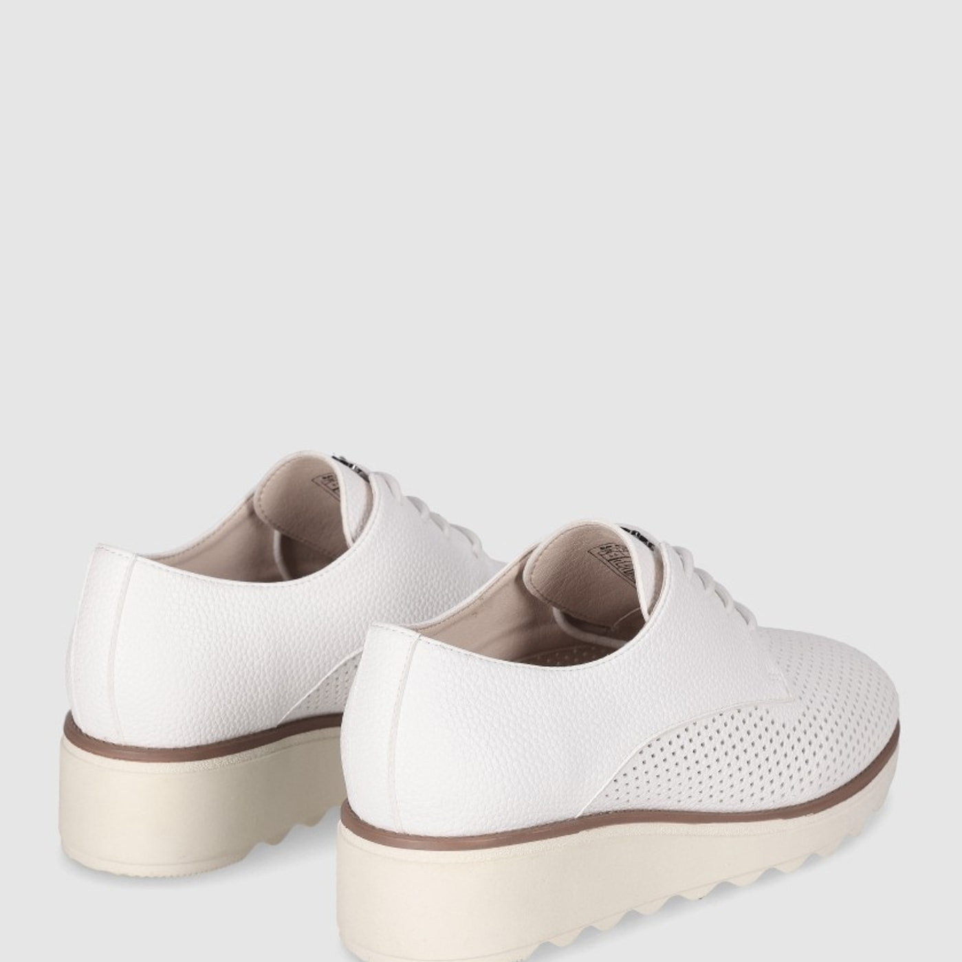 Zapatos de Piel - Beig - Tacón: 5 cm