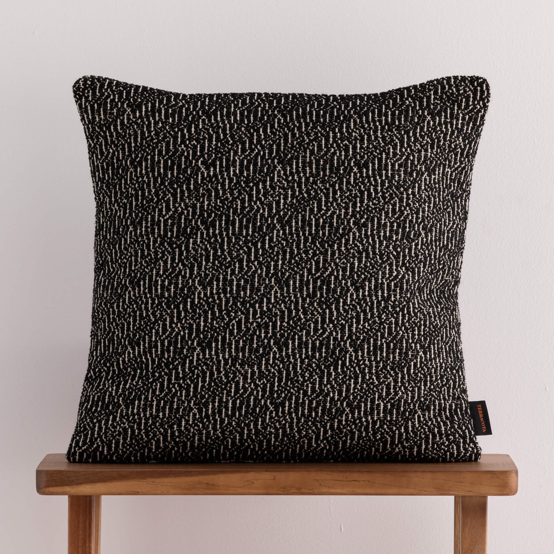 Housse de coussin jacquard 50x50 cm Benisa Noir