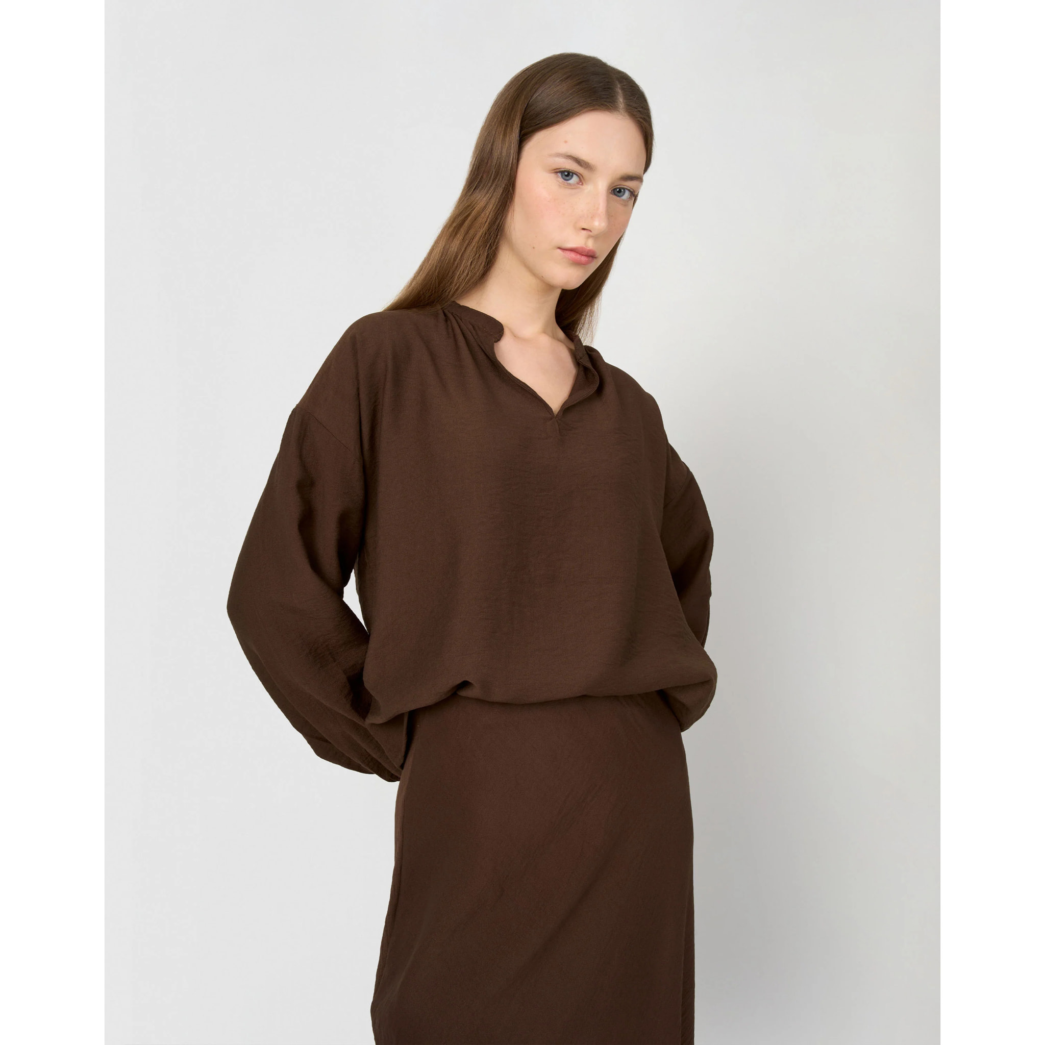 Set blusa falda midi viscosa lisa chocolate