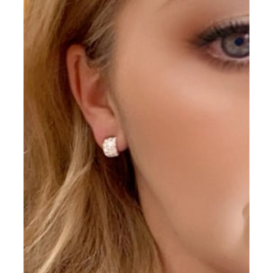 Pendiente Dots medio aro mini en plata 10µ