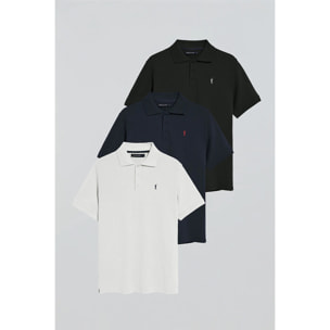 Pack de tres polos de tres botones negro, azul marino y blanco con logo Rigby Go