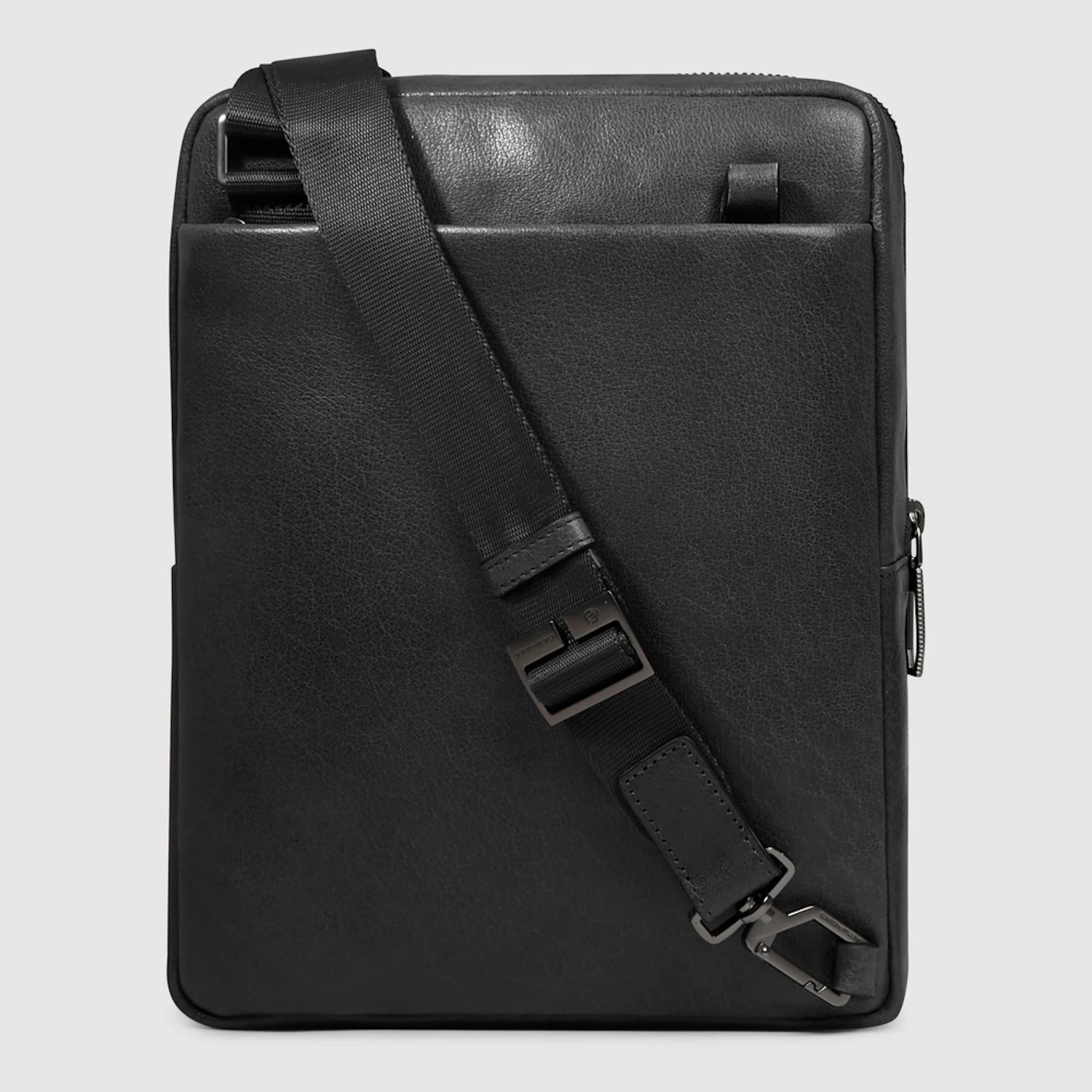 Piquadro Borsello in pelle porta iPad® con protezione RFID