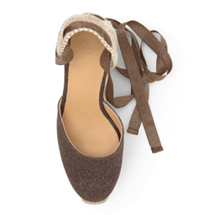 Alpargata de cuña Carina en lino metalizado con cierre de cintas