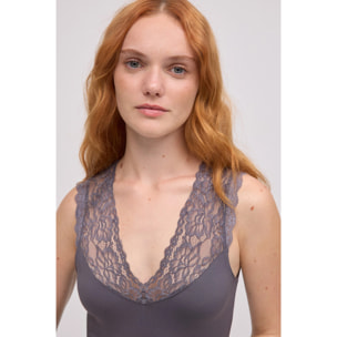 Canotta termica con scollo a V e dettagli in pizzo grigio