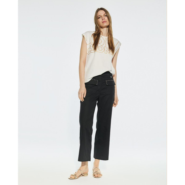 Pantaloni dritti con borchie