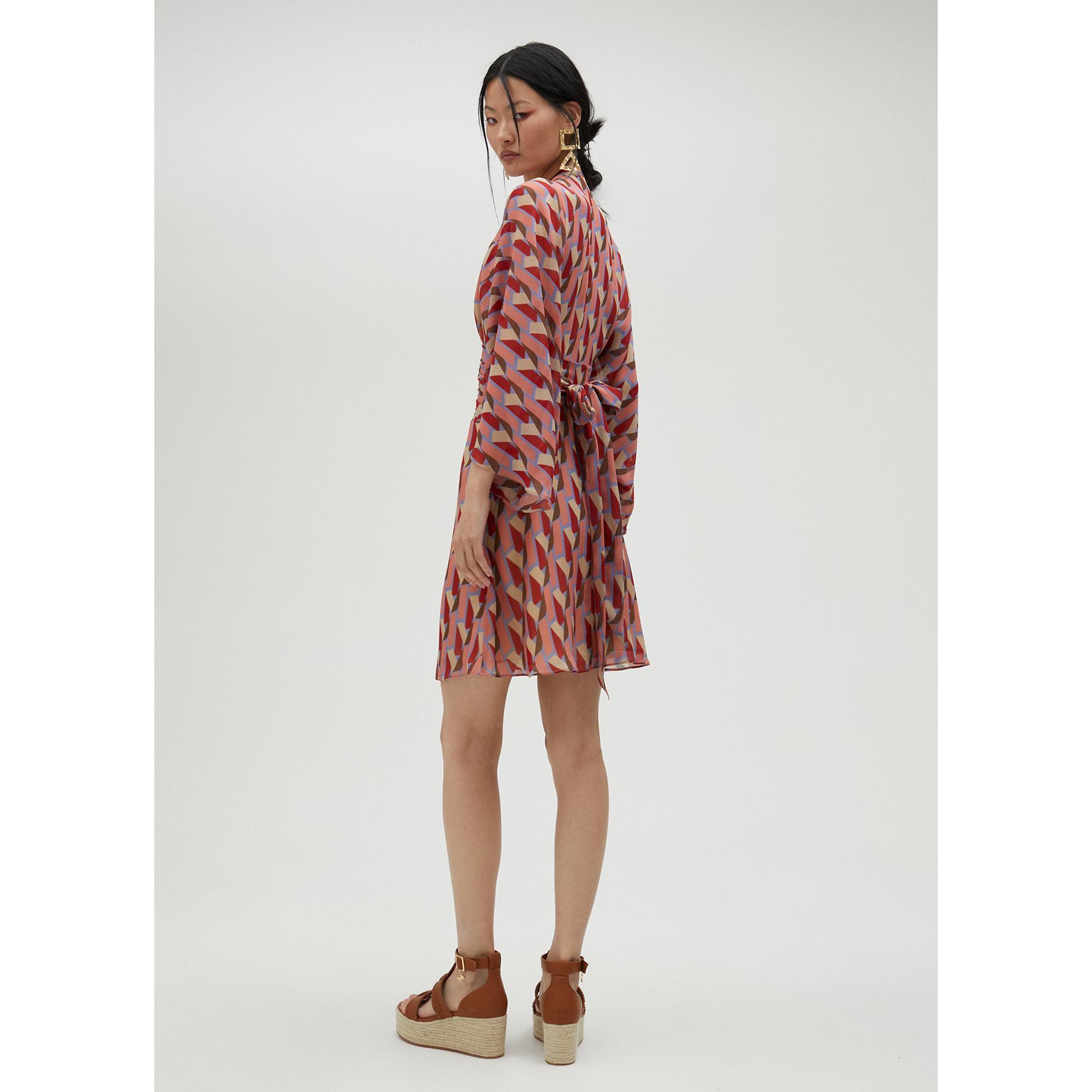 Vestito corto morbido