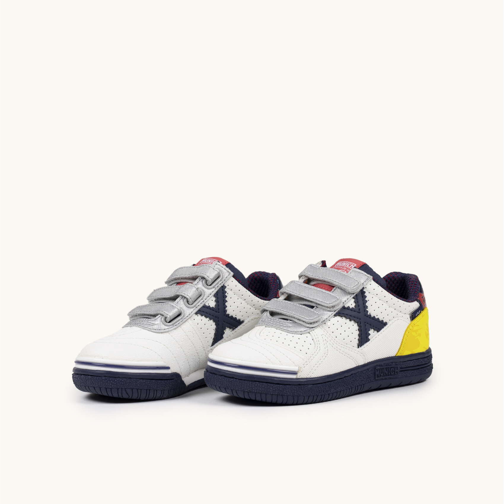Zapatillas de Fútbol Sala Infantiles con Velcro Blancas y Amarillas MUNICH G-3 KID VCO 451