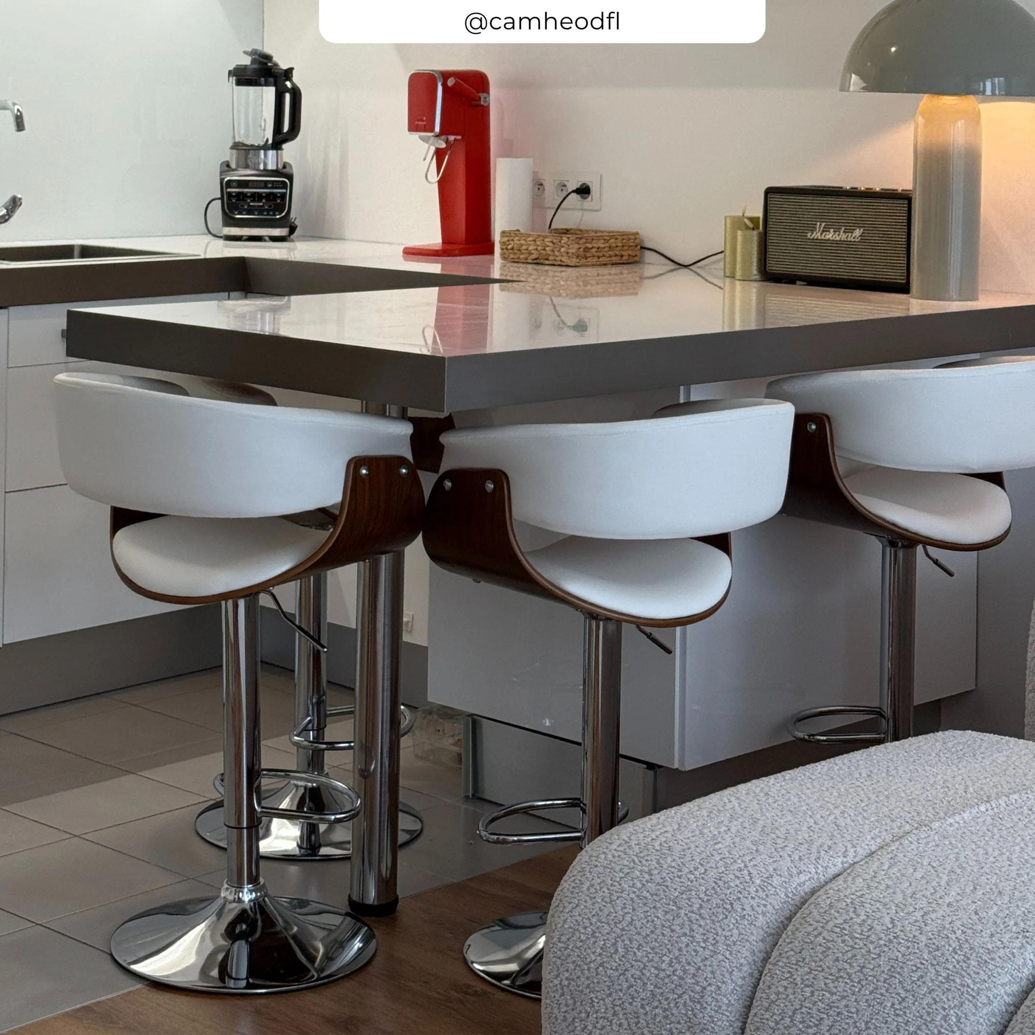 Chaise de bar réglable et pivotante 59/81 cm en cuir synthétique blanc - Basile