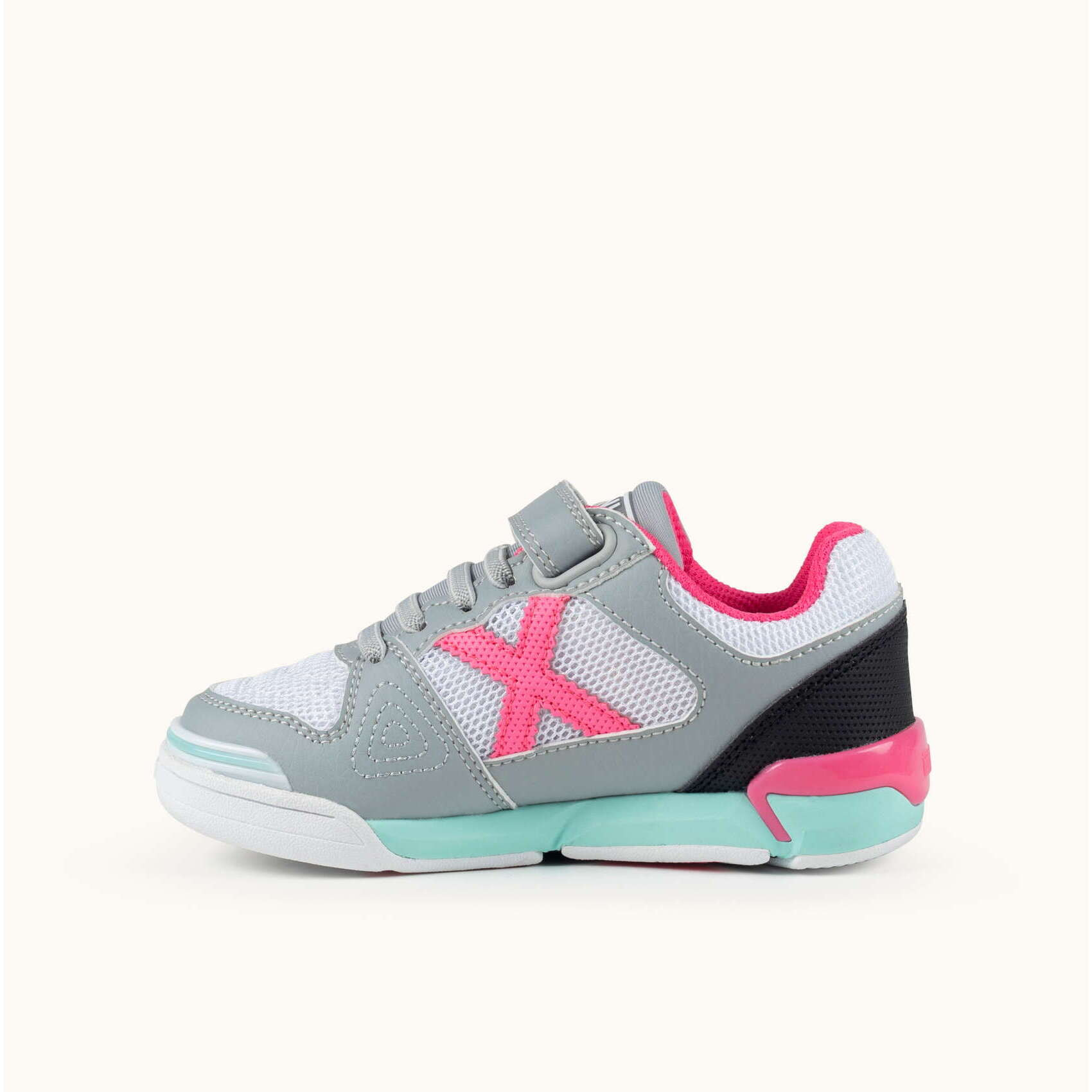 Zapatilla Deportiva Infantil con Cierre de Velcro y Tecnología X-Lite MUNICH ONE KID VCO 81