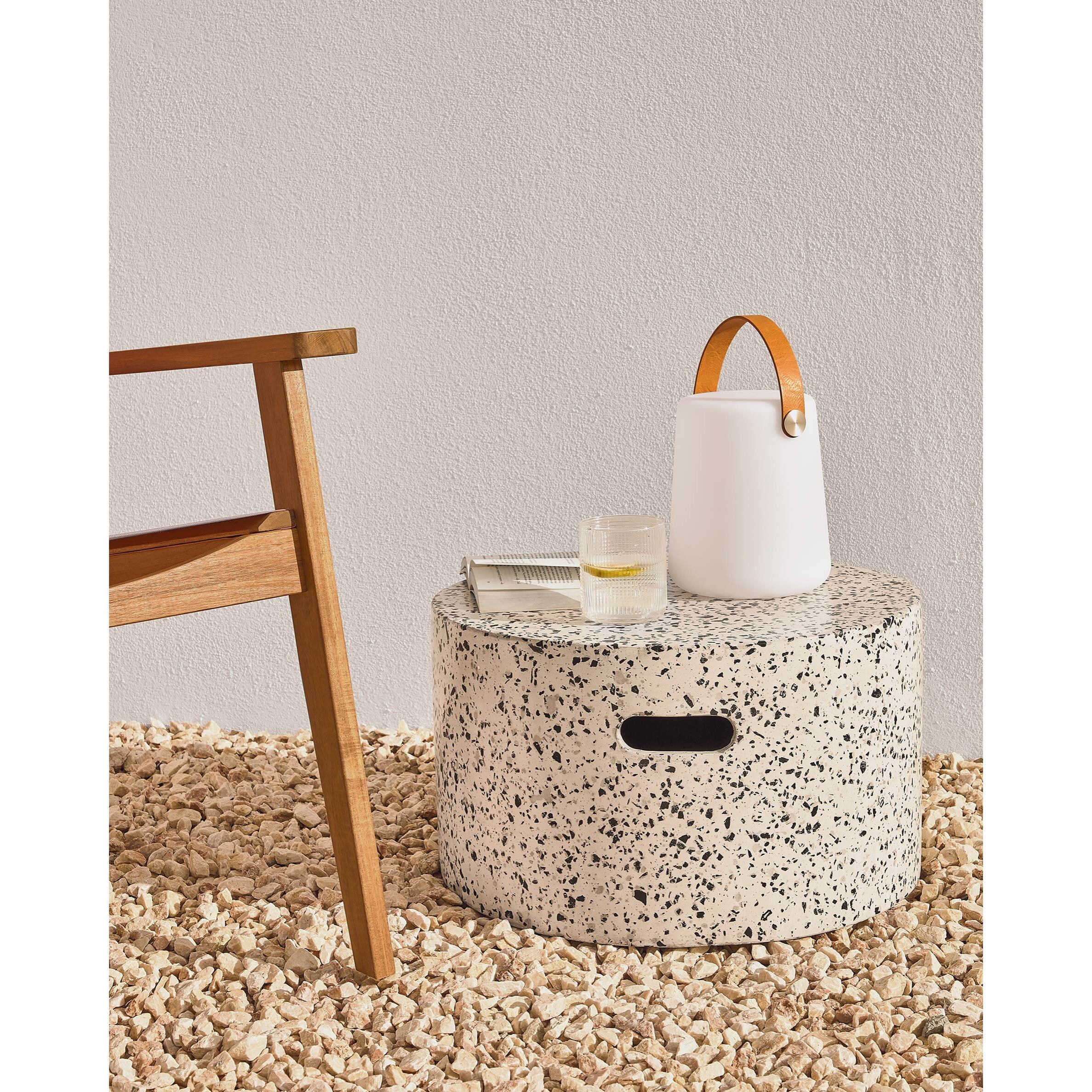 Kave Home - Tavolino Jenell in terrazzo bianco Ø 52 cm