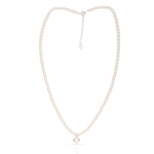 Collar de plata de ley 925 con cuentas de perla y colgante de corazón con cierre de resorte.