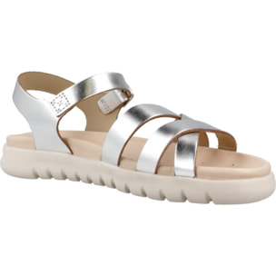 Sandalias Niña de la marca GEOX  modelo J S.SOLEIMA G.A PLATA