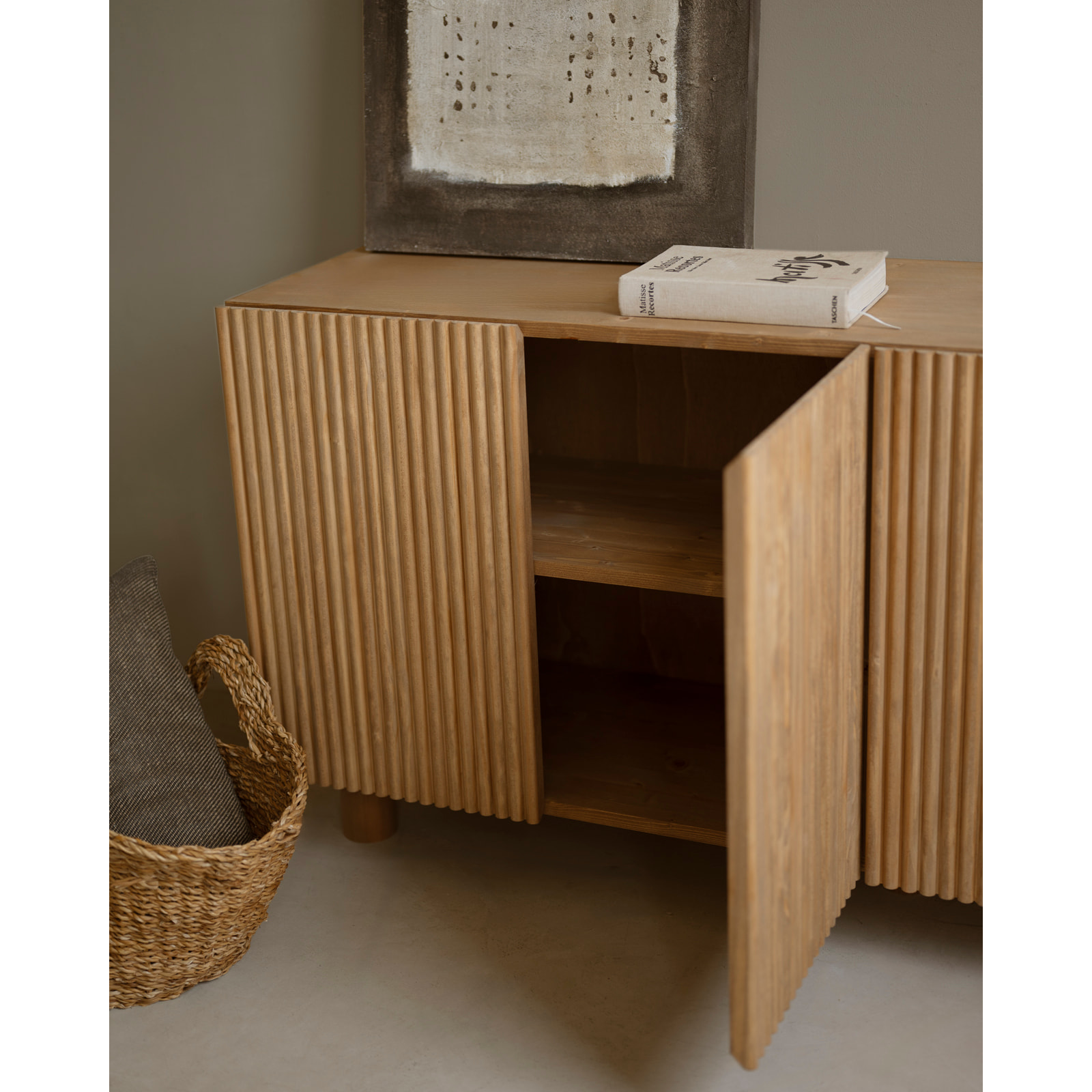 Buffet en bois de sapin et pin en ton chêne moyen 152x42cm Hauteur: 71 Longueur: 152 Largeur: 42