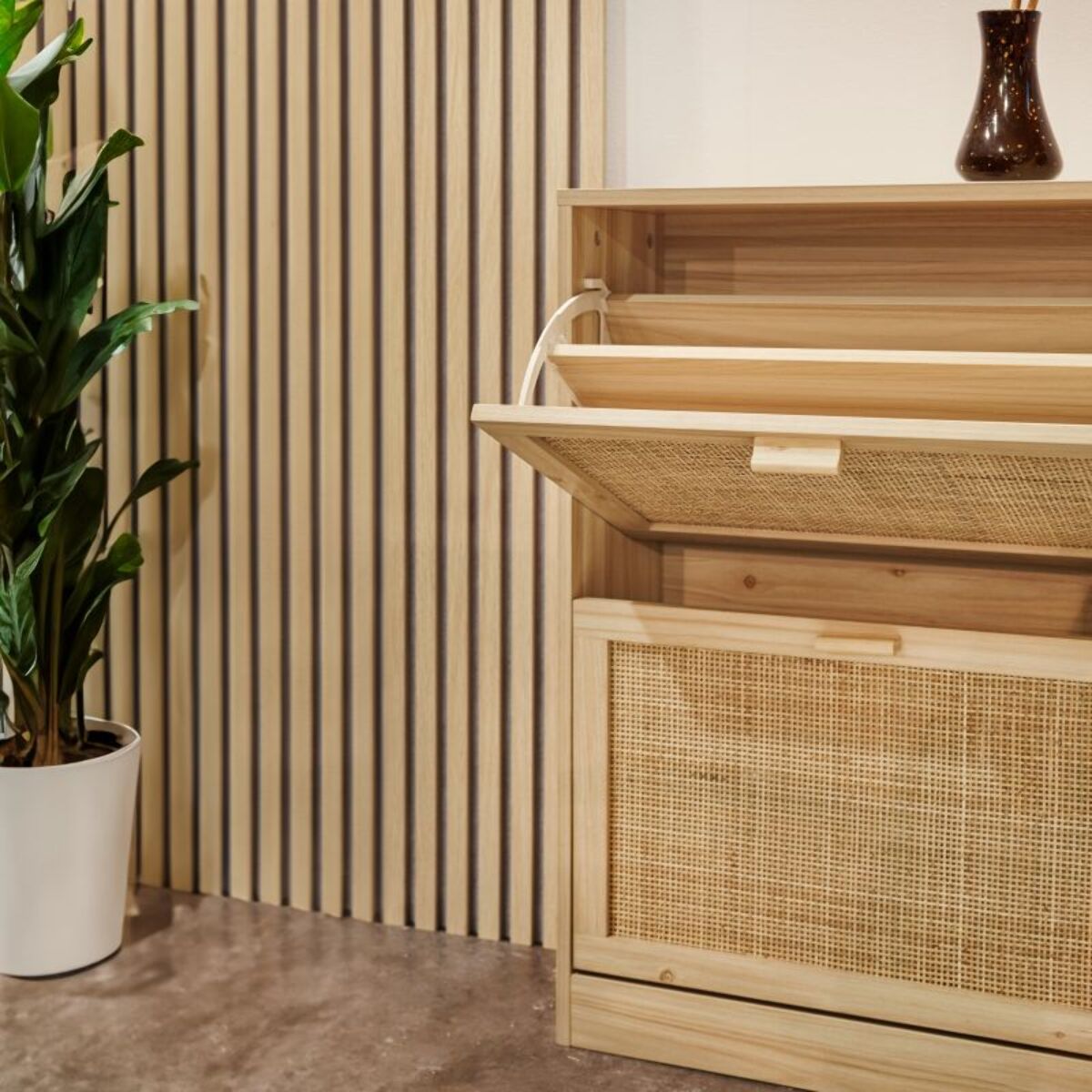 Zapatero Made Pino - Rattan