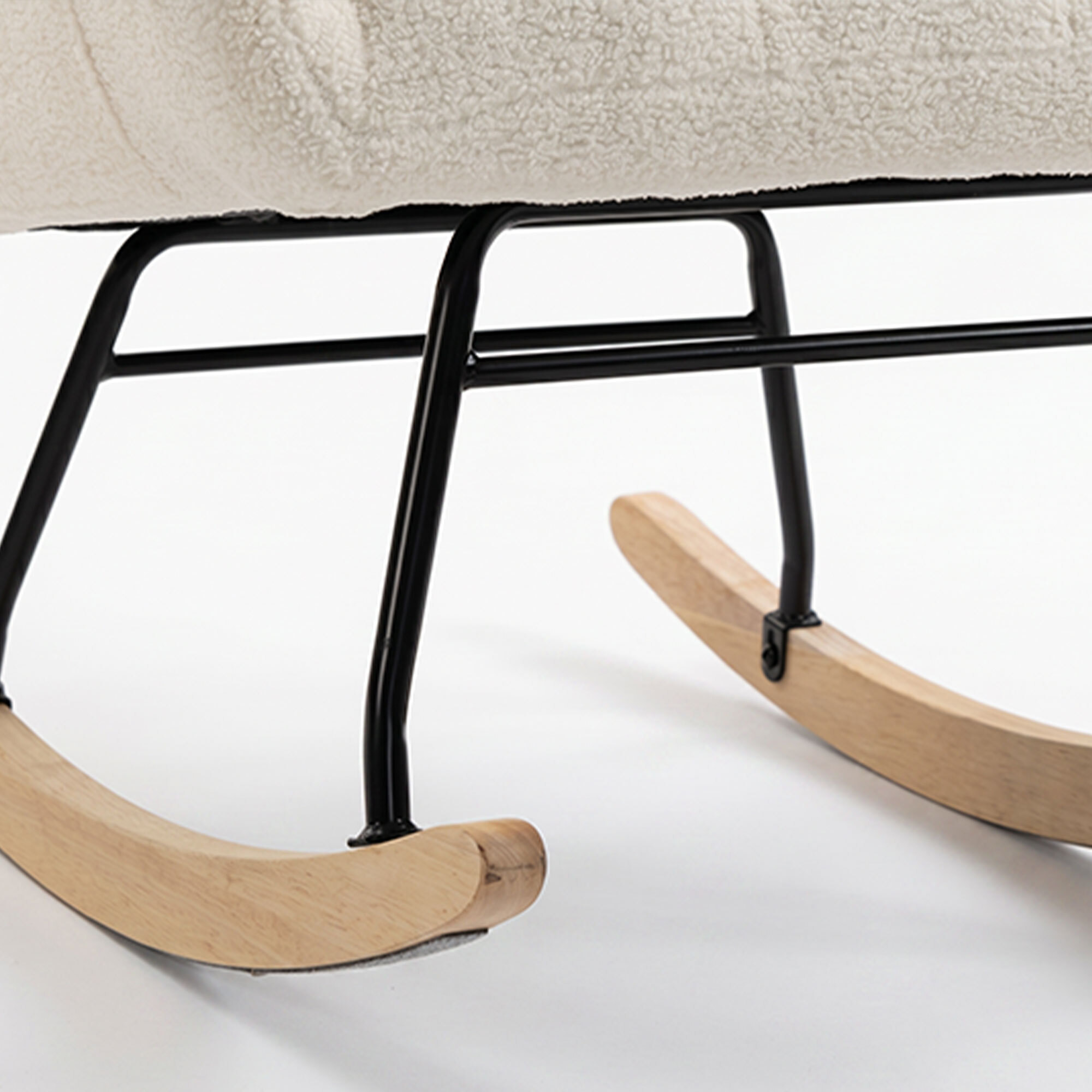 Fauteuil à bascule avec repose-pieds style nordique bouclette crème