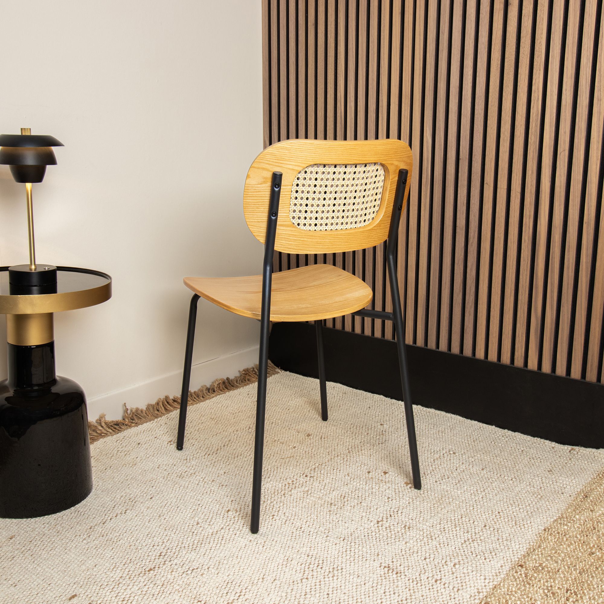 Lot de 2 chaises en bois naturel et pieds en métal noir NOSARA