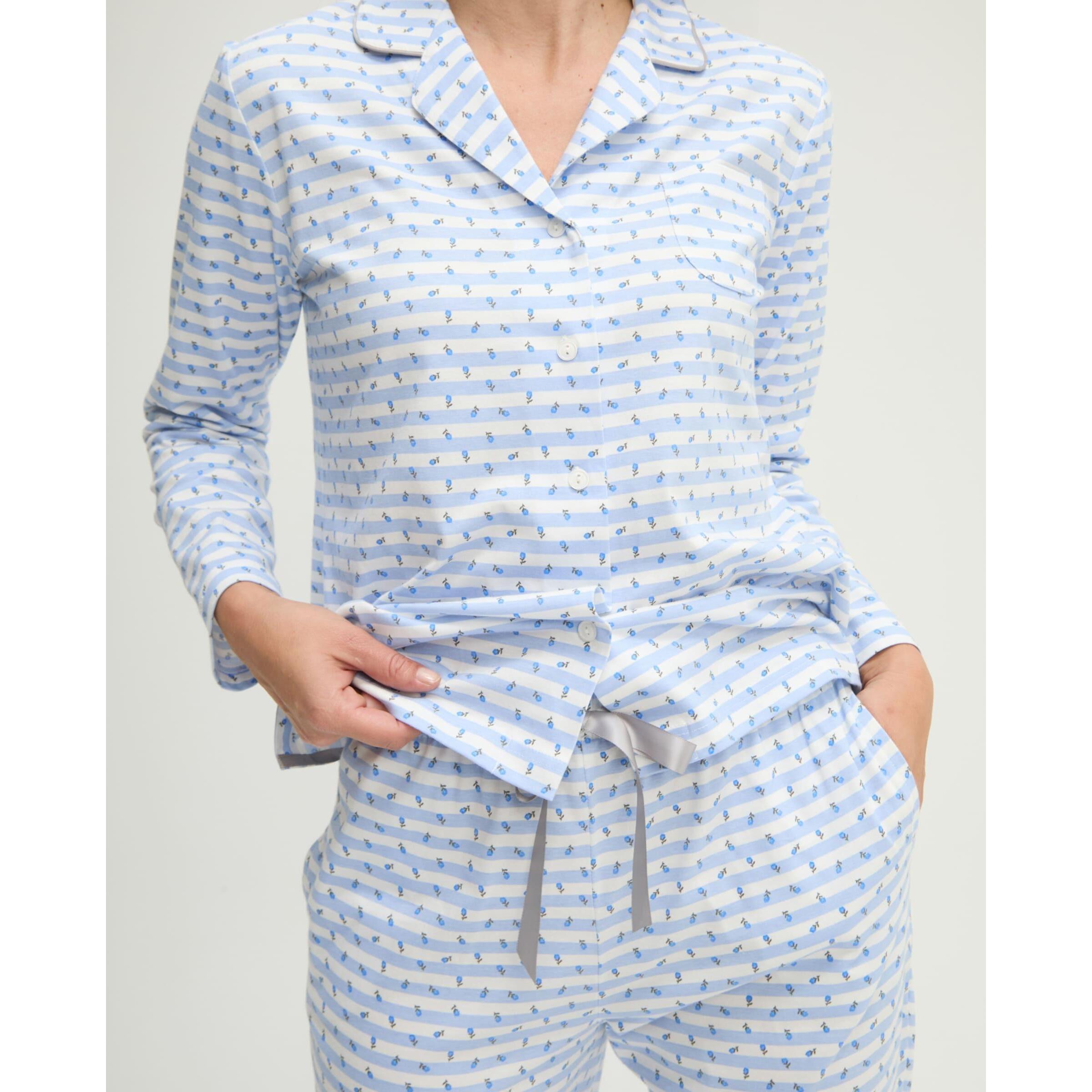 Pijama mujer de rayas y flores abierto