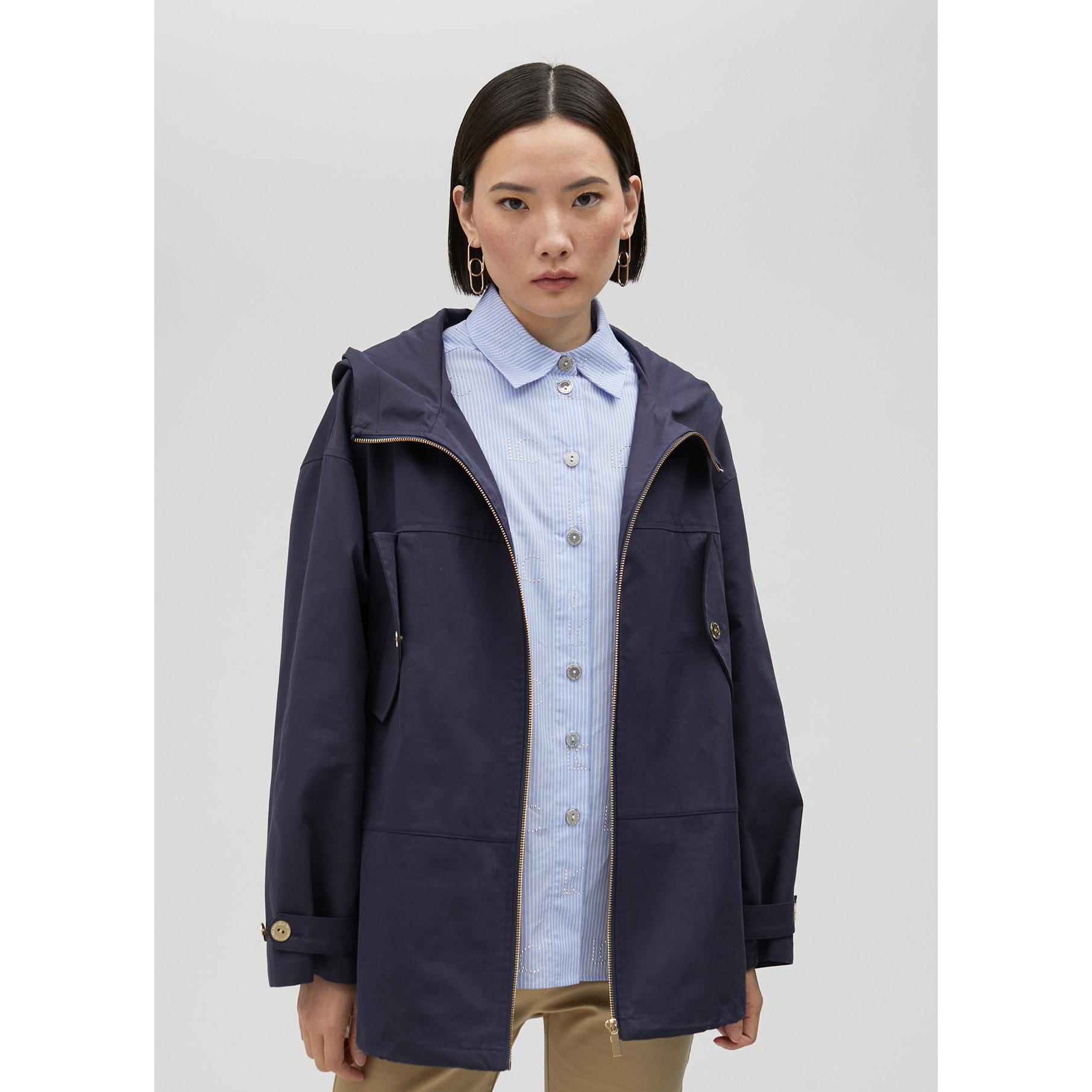 Parka corto con cappuccio