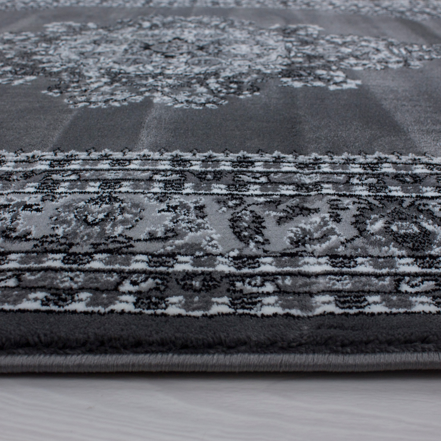 MARRAKESH - Tapis classique à motif berbère gris - MAR0297GRI