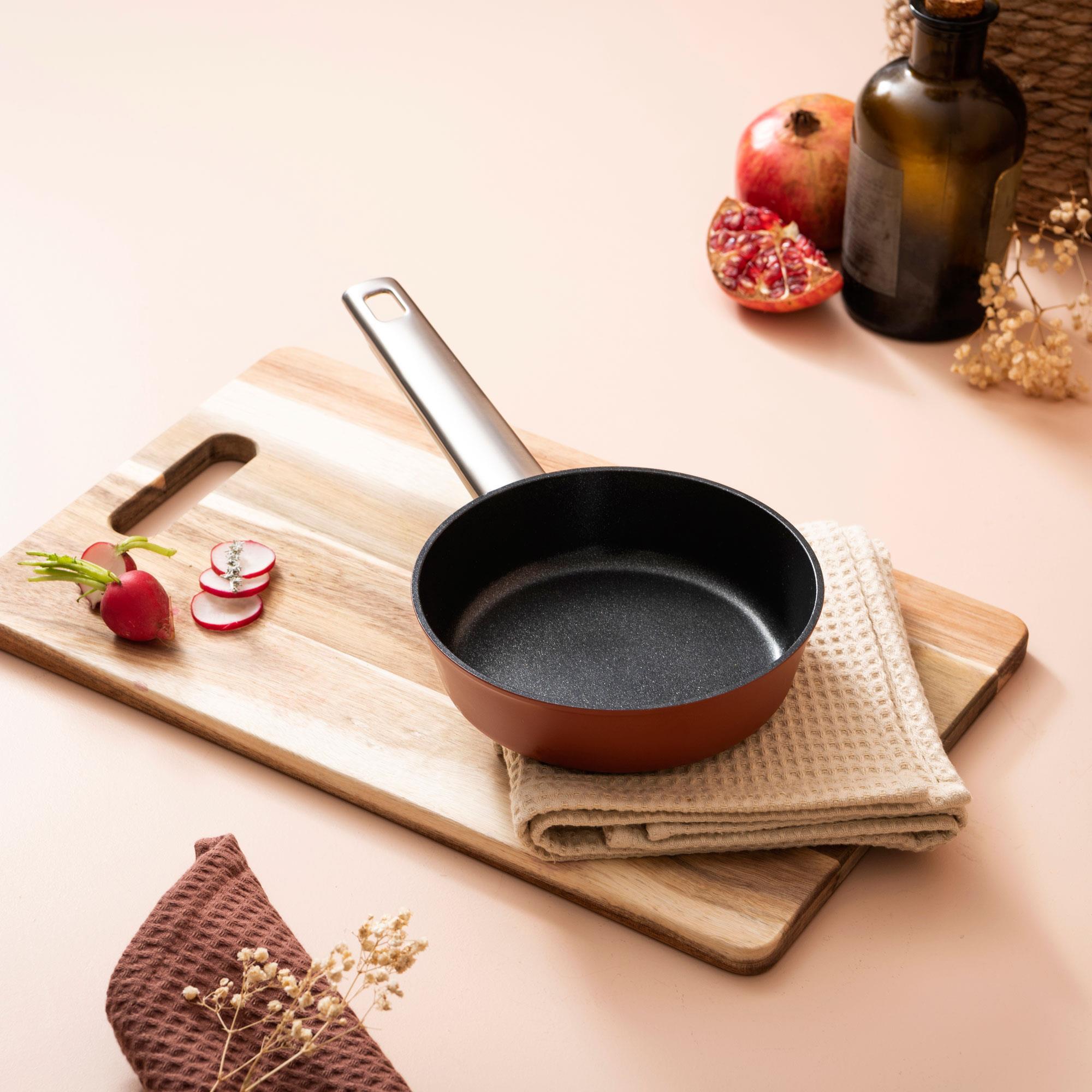 San Ignacio AGROS Batería de Cocina de 9 Pzs en Aluminio Forjado - Sartenes, Cacerolas con Tapa, Wok, Asador, Cazo y Tartera – Rendimiento y Diseño