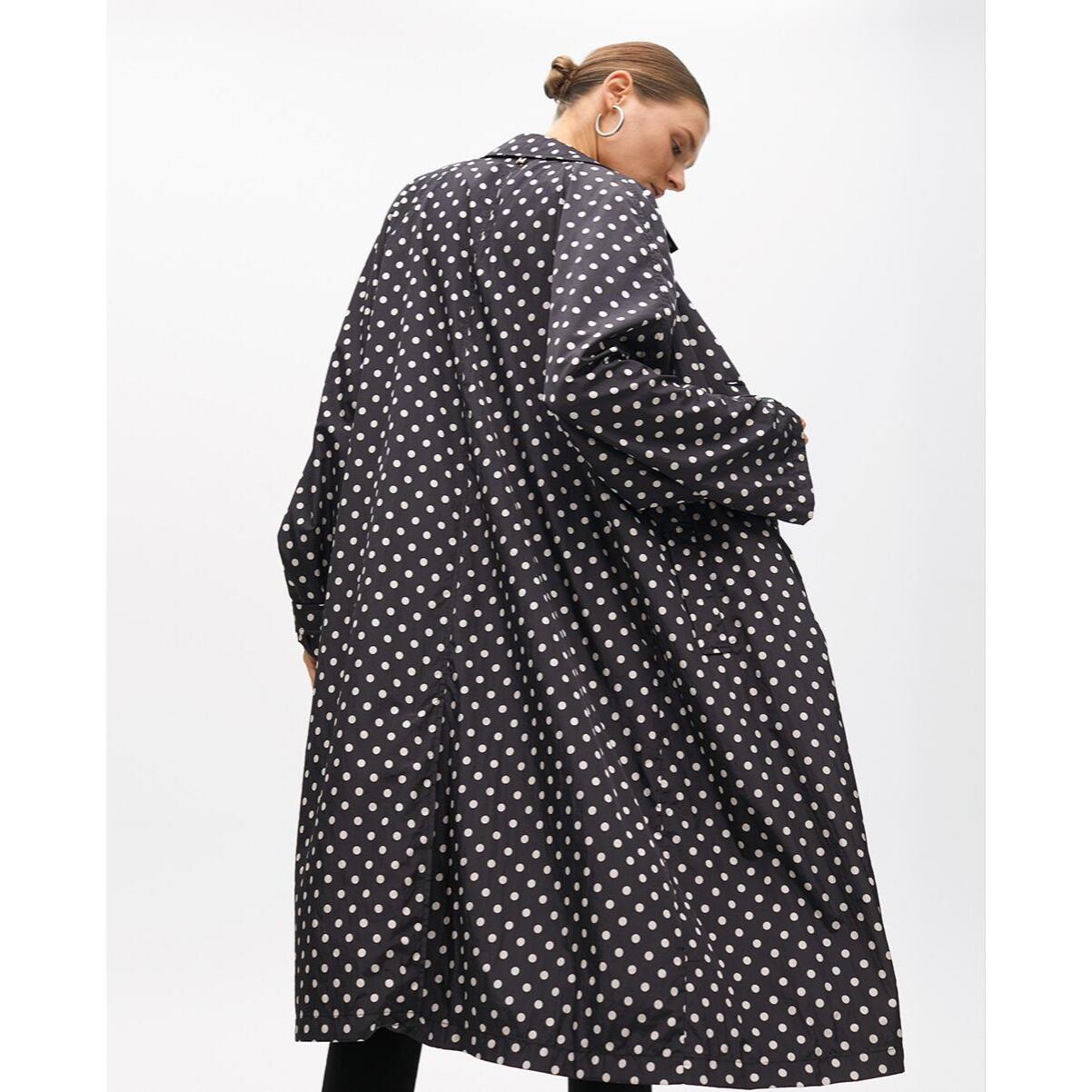 Parka leggero lungo a pois