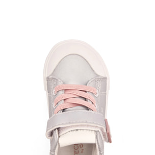 Sneakers alte per neonati con stampa a cuore e design rispettoso