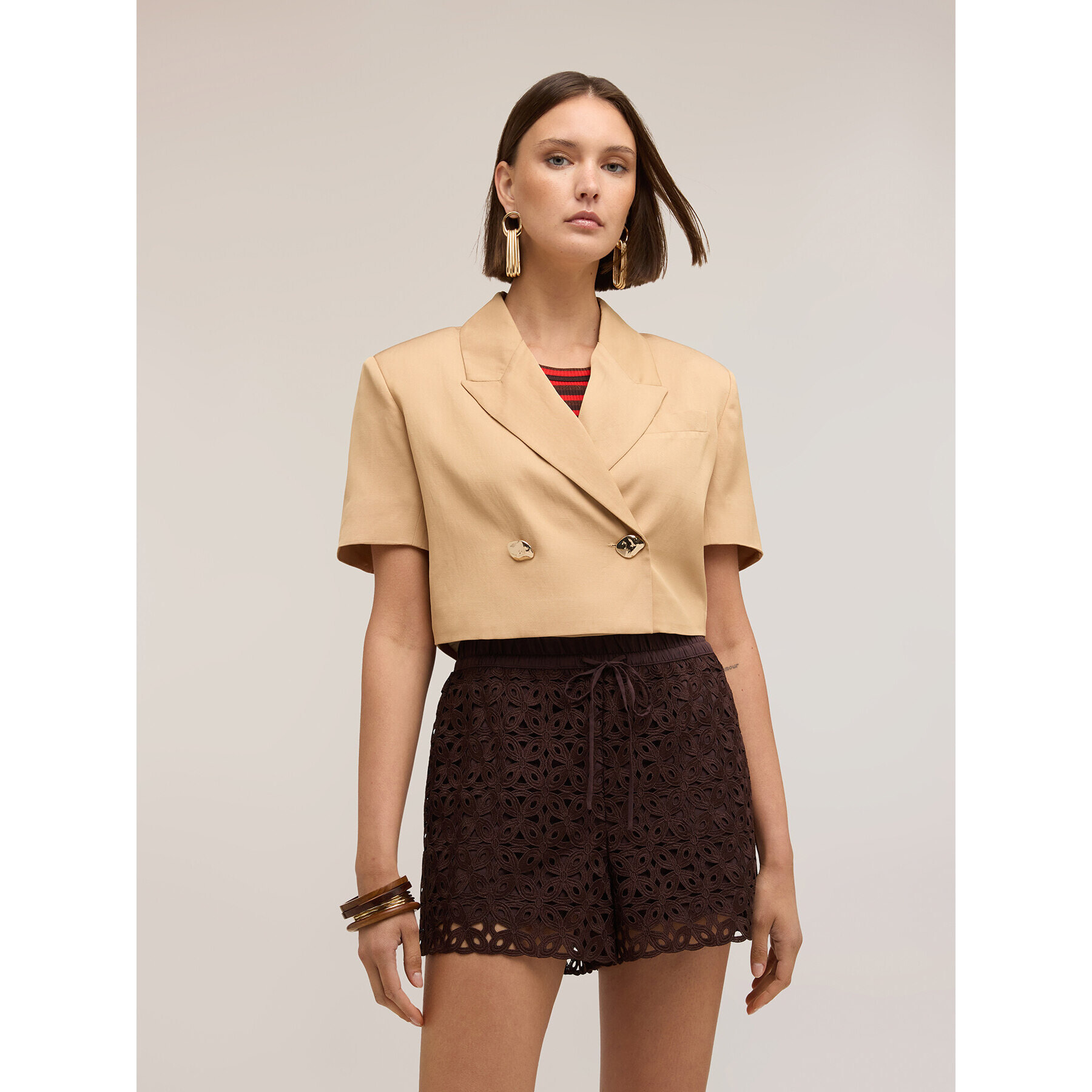 Motivi - Giacca corta doppiopetto maniche corte - Beige